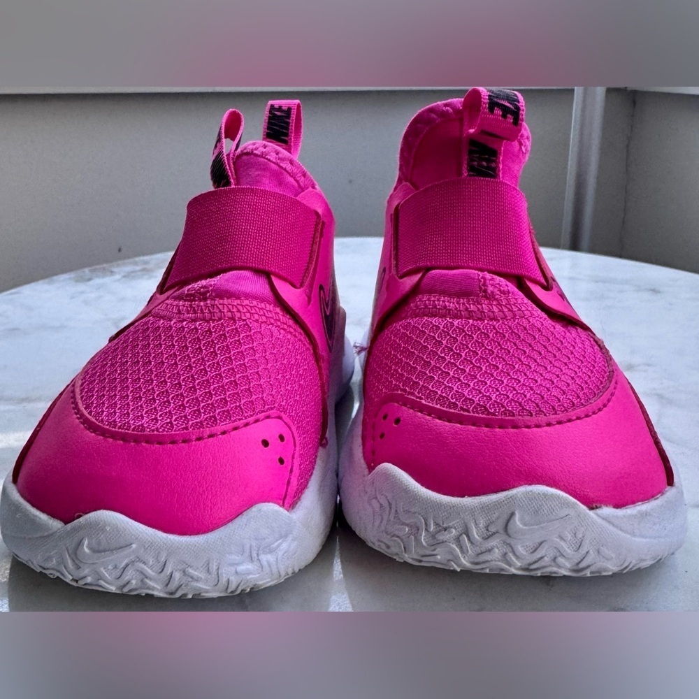 Nike Shoes - Picture 2 of 7